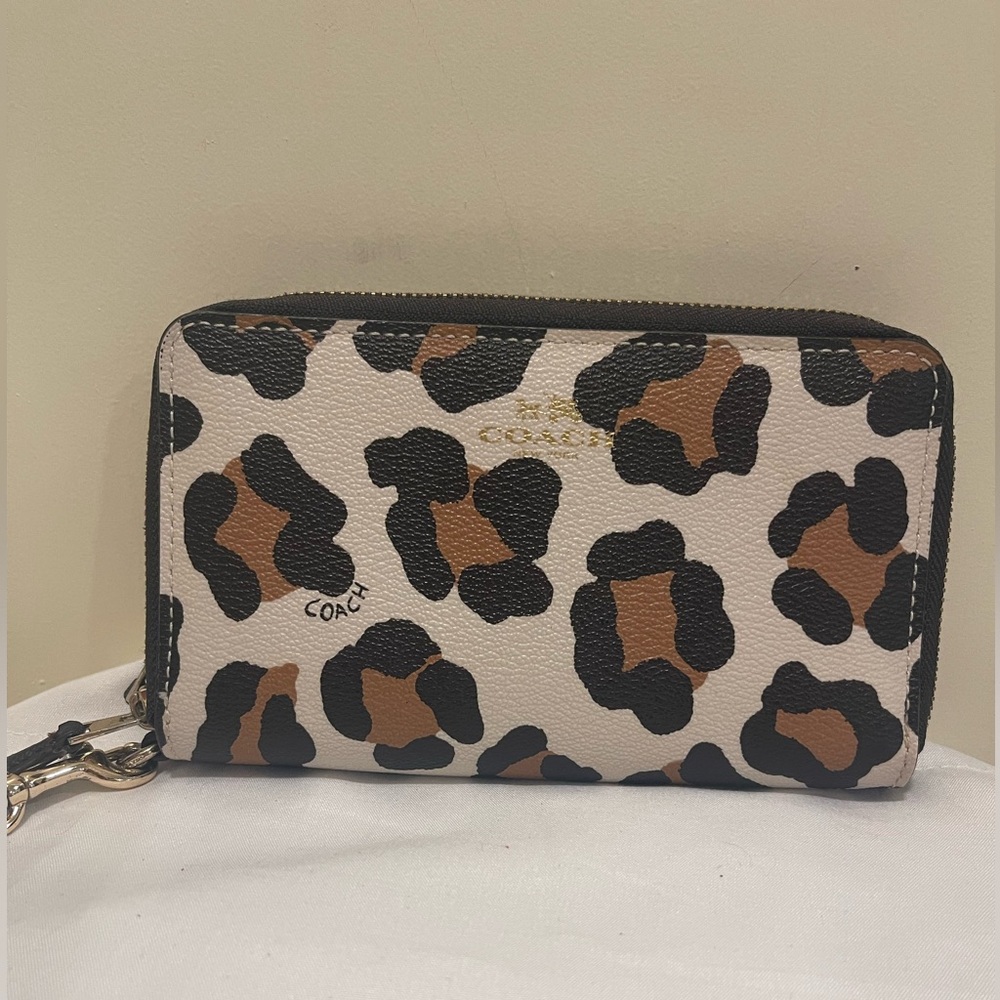 Coach Leopard Print Zip Wallet in Cream, Black & Brown